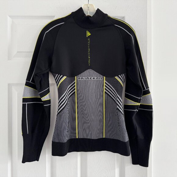 Adidas by Stella McCartney Run Outdoor Midlayer Top in Black/Grey, size Small - Picture 3 of 10
